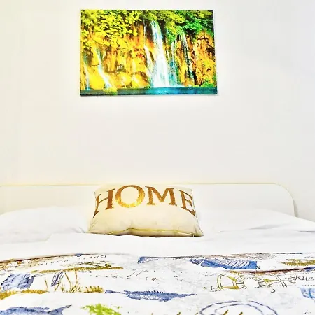 Daca Apartment *