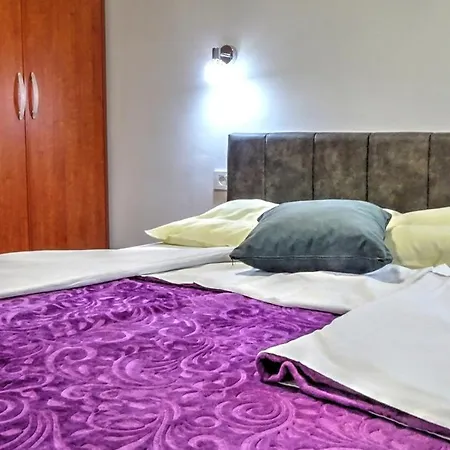 Daca 아파트 비르