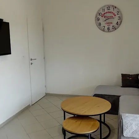 Daca 아파트 비르